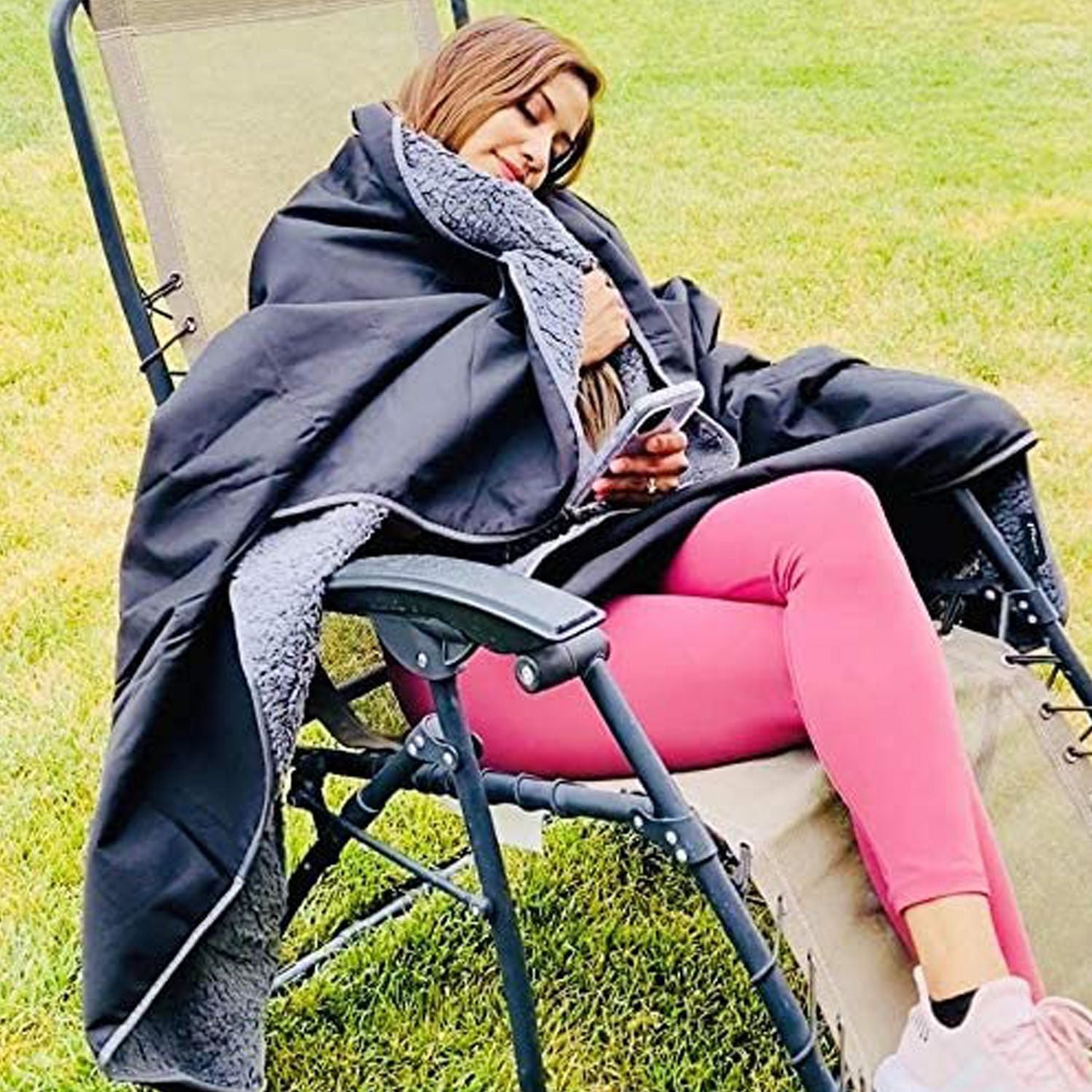 Outdoor Camping Blanket - Black