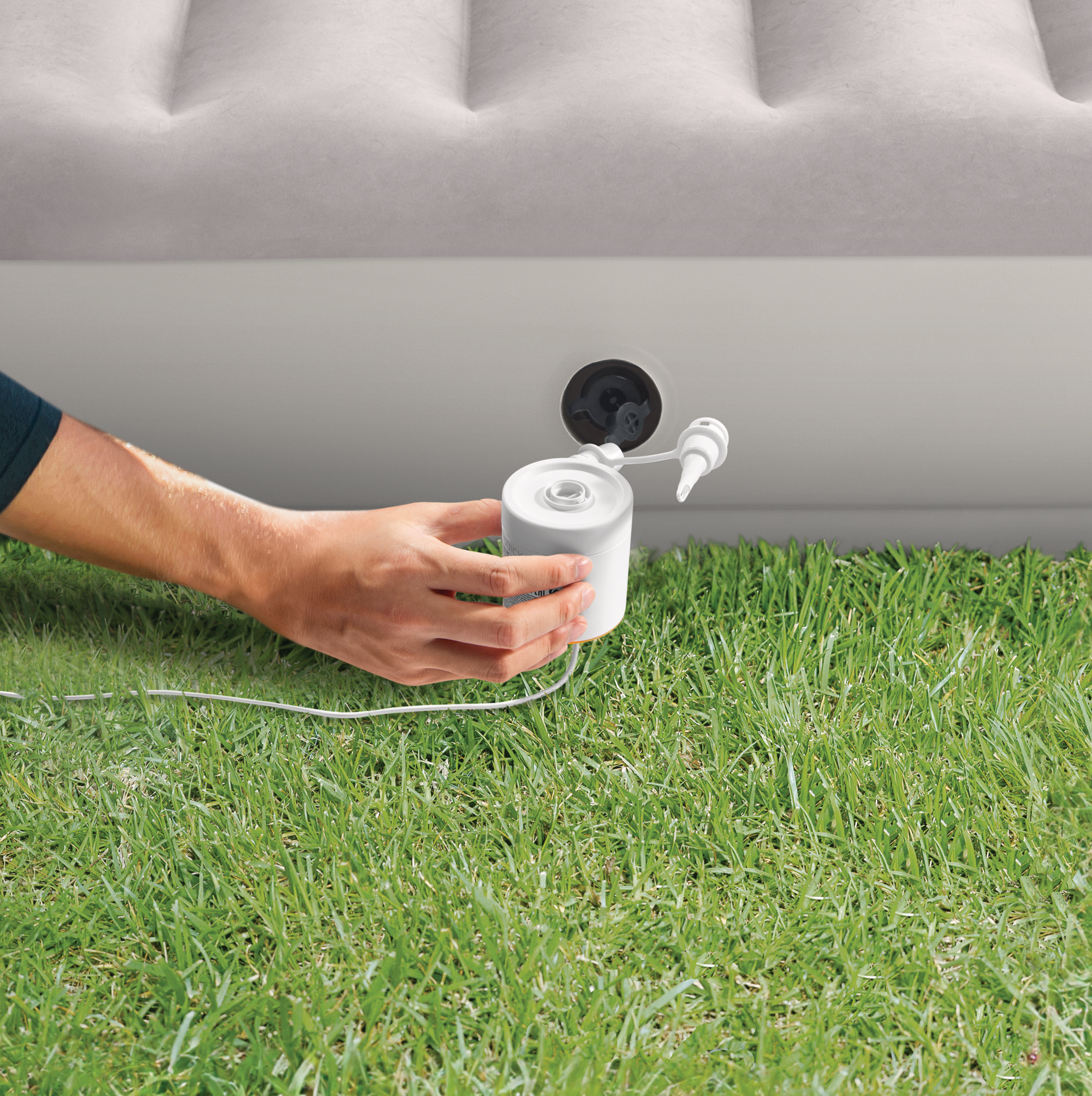 Intex Queen Dura-Beam Prestige Mid-Rise Airbed w/ USB150 Pump- 64179